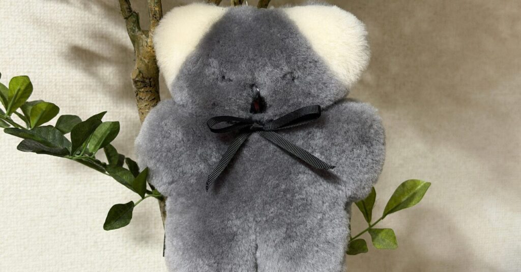 スミスフィールド駅で購入したコアラのぬいぐるみ