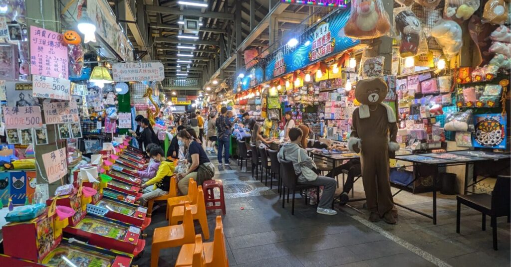士林夜市のゲームコーナー