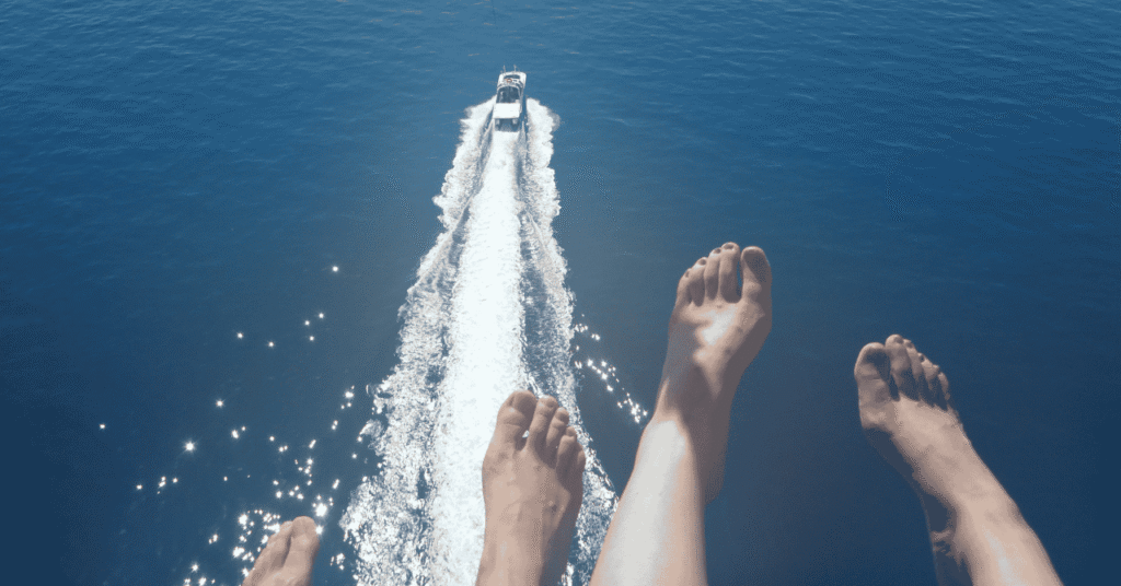 グリーン島パラセーリング