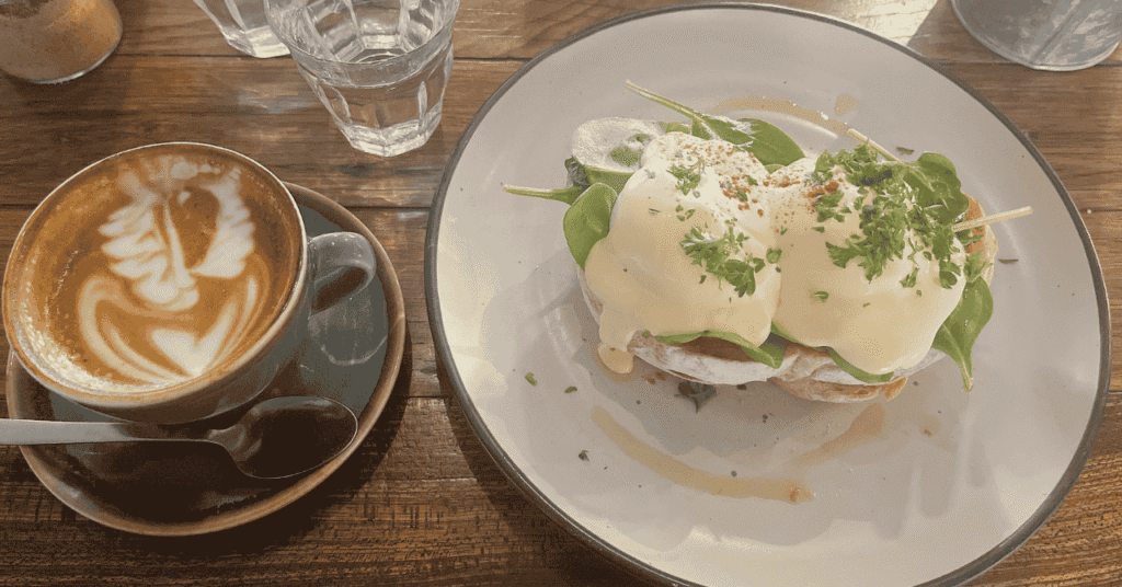 Envy Espresso　エッグベネディクト